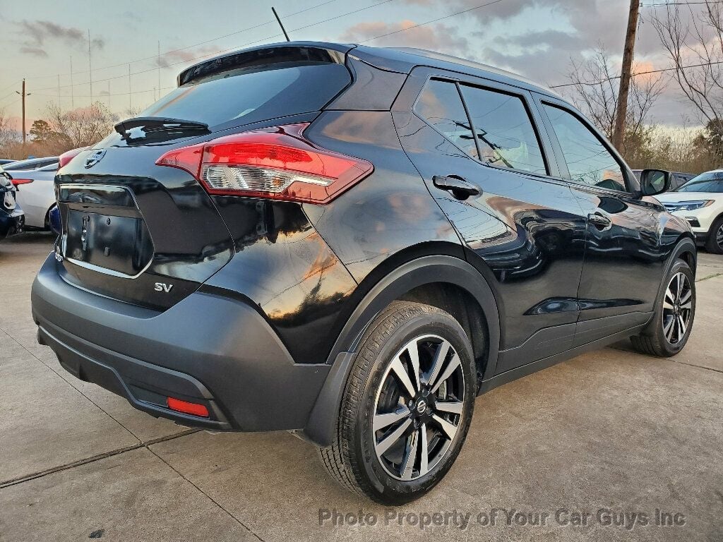 2019 Nissan Kicks SV FWD - 22766021 - 10