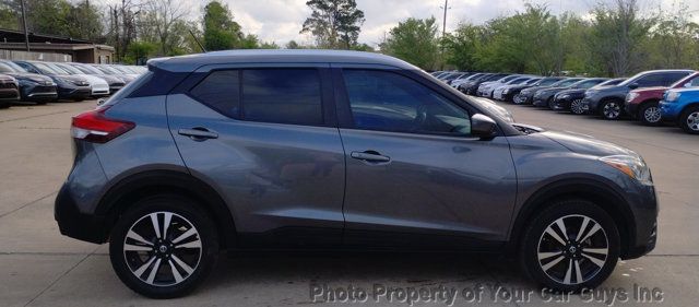 2019 Nissan Kicks SV FWD - 23000937 - 9