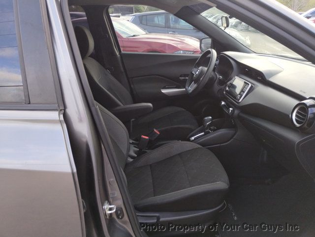 2019 Nissan Kicks SV FWD - 23000937 - 19