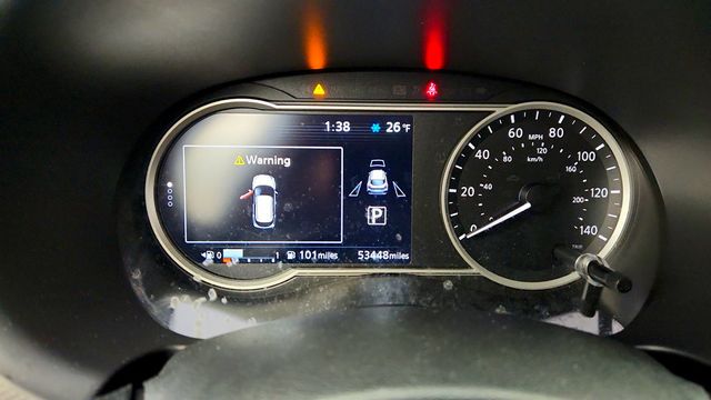 2019 Nissan Kicks SV with Upgraded 17'' Black Alloy Wheels - 22974356 - 13