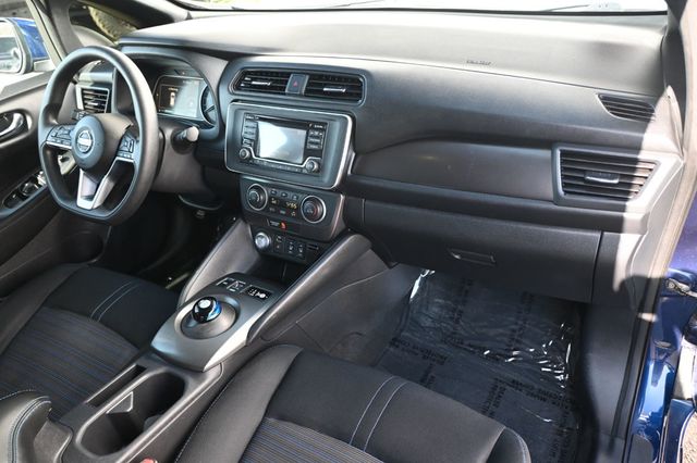 2019 Nissan Leaf S Hatchback - 22980463 - 7
