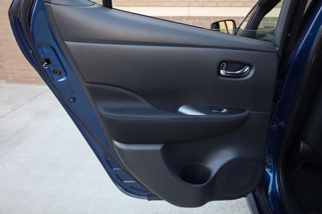 2019 Nissan Leaf S Hatchback - 22980418 - 15