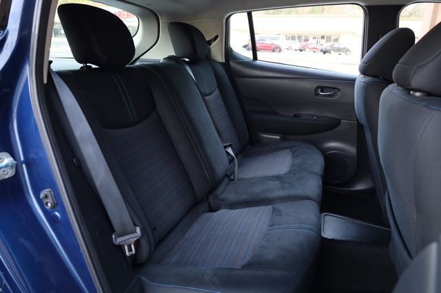 2019 Nissan Leaf S Hatchback - 22980418 - 22