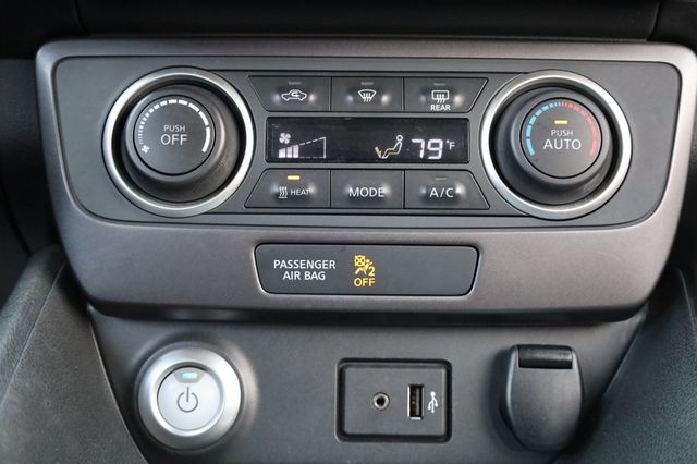 2019 Nissan Leaf S Hatchback - 22980418 - 38