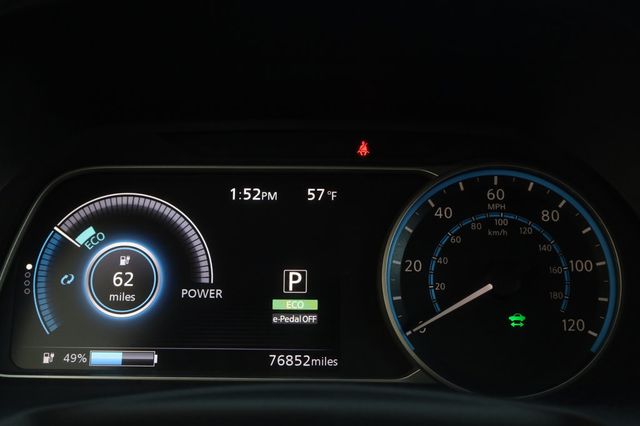 2019 Nissan Leaf S Hatchback - 22980418 - 42