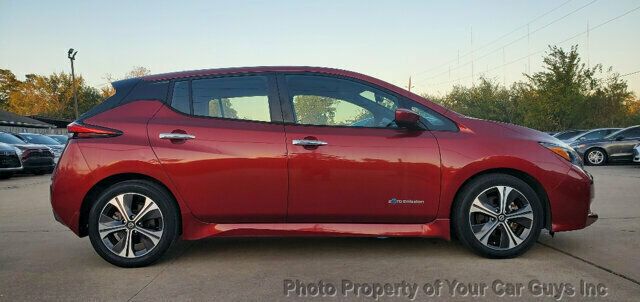 2019 Nissan Leaf SV Hatchback - 22942277 - 11