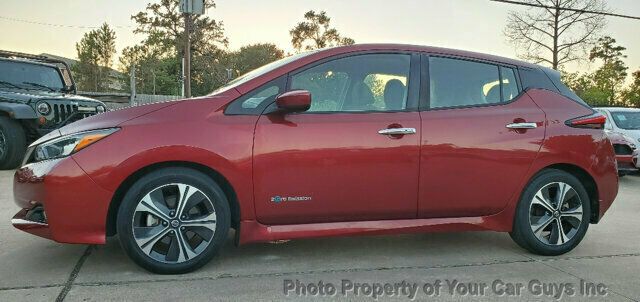 2019 Nissan Leaf SV Hatchback - 22942277 - 24
