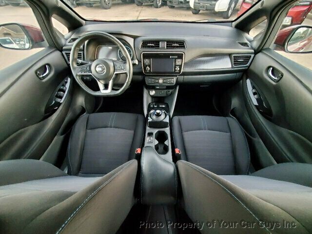 2019 Nissan Leaf SV Hatchback - 22942277 - 26