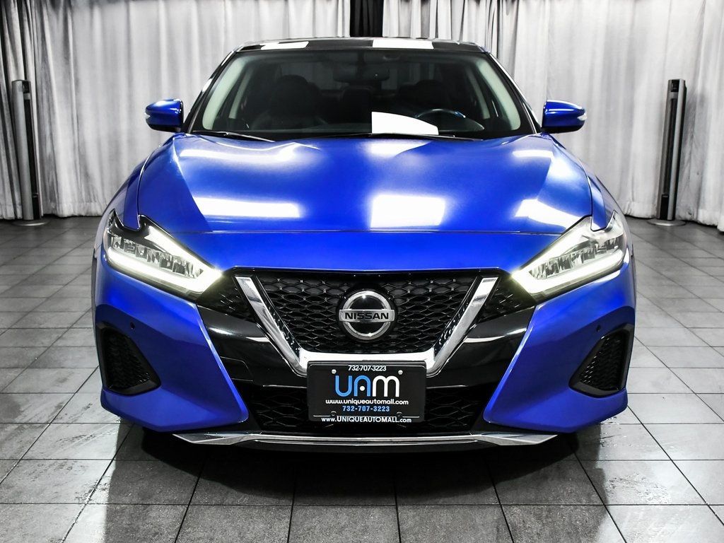 2019 Nissan Maxima SL photo 2