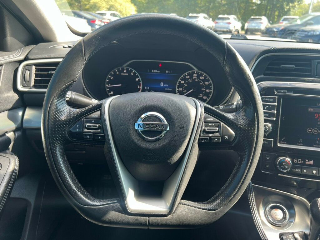 2019 Nissan Maxima S 3.5L - 22618997 - 17