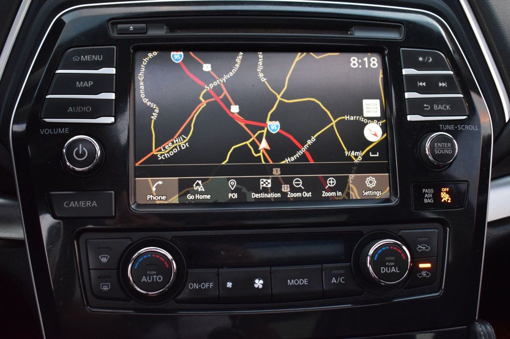 2019 Nissan Maxima SL photo 24