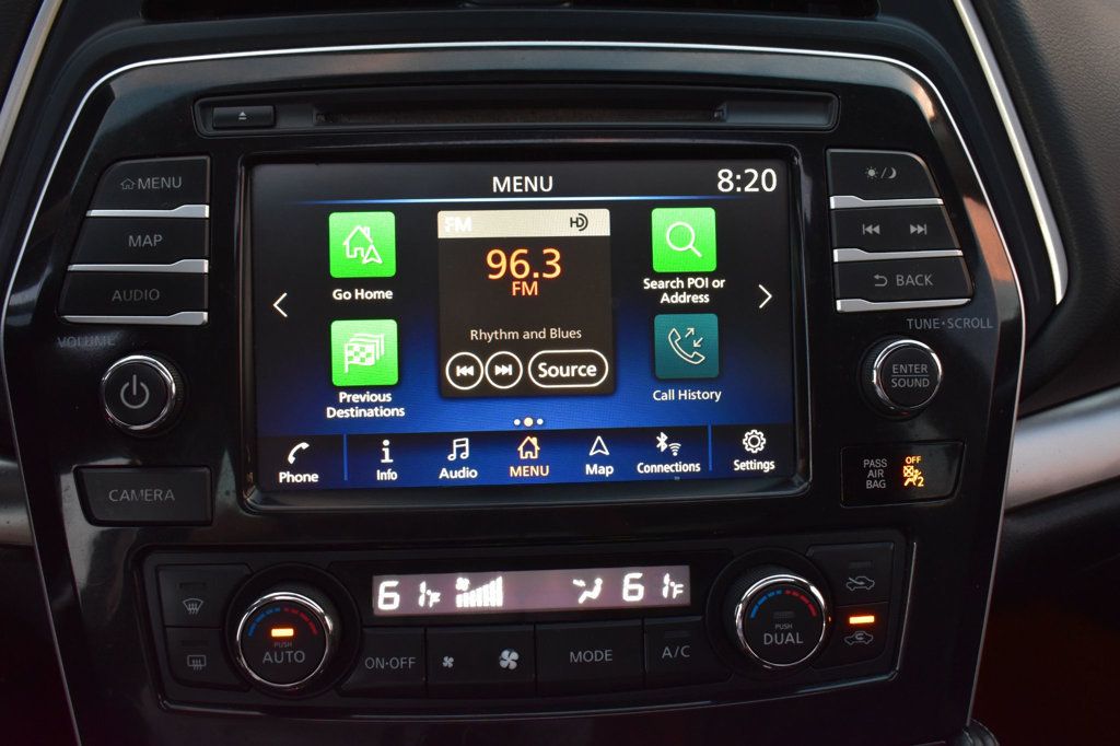 2019 Nissan Maxima SL photo 32