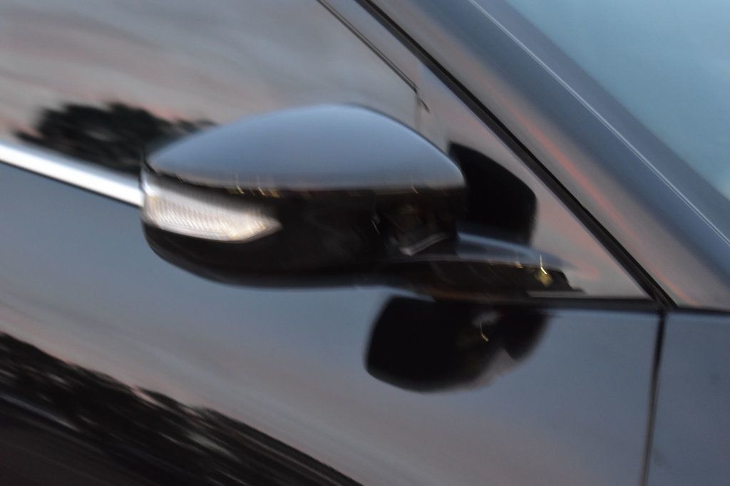 2019 Nissan Maxima SL photo 44