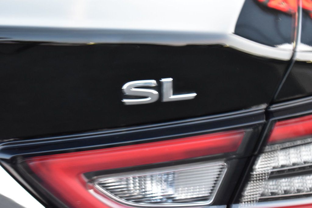 2019 Nissan Maxima SL photo 47