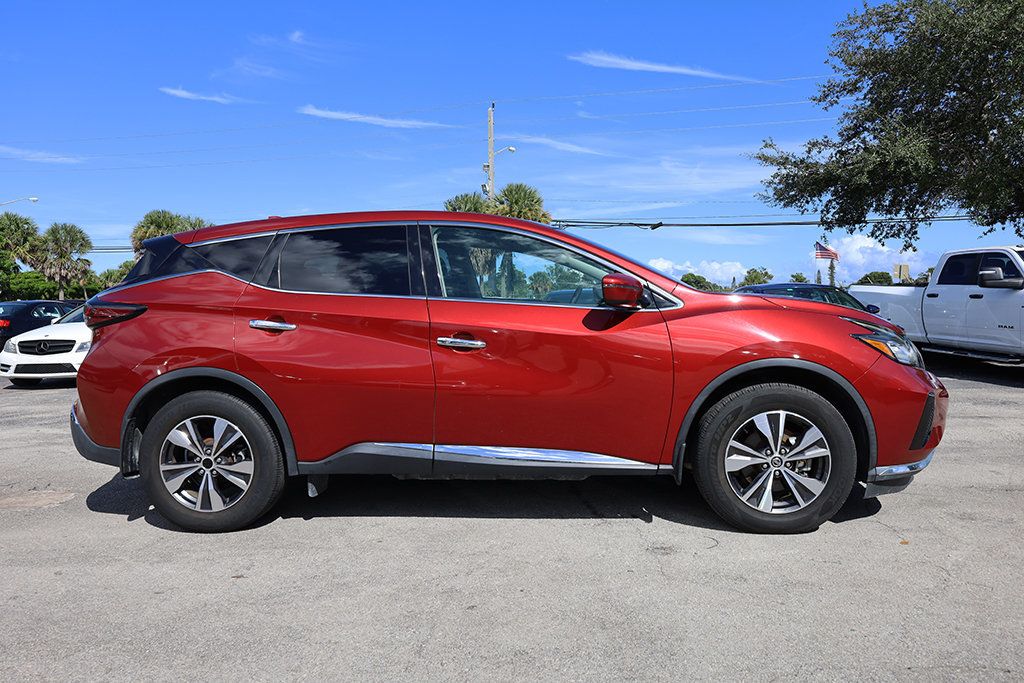 2019 Nissan Murano S photo 3