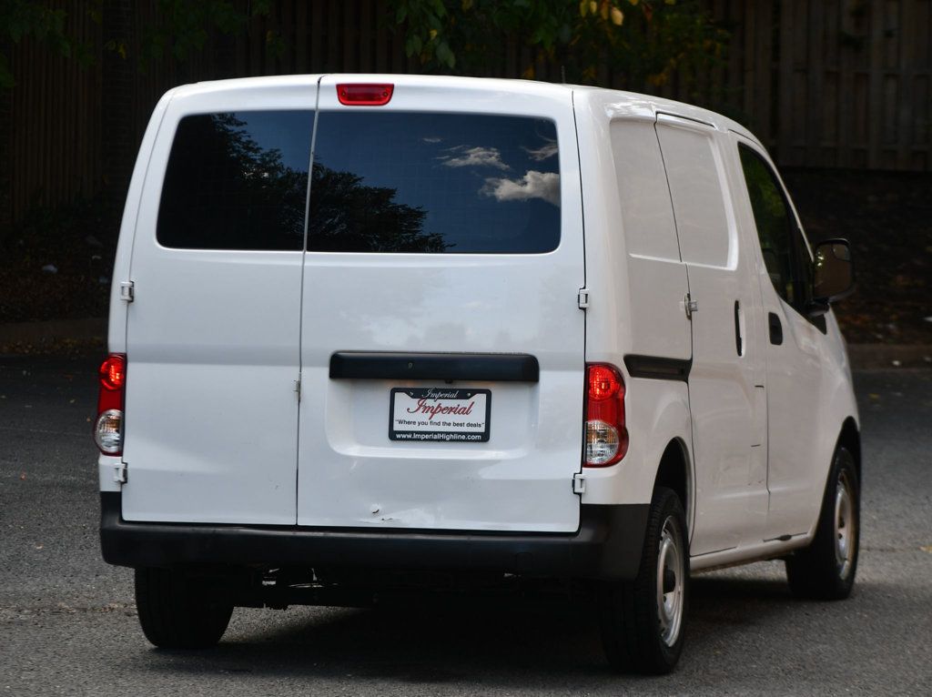 2019 Nissan NV200 S photo 6