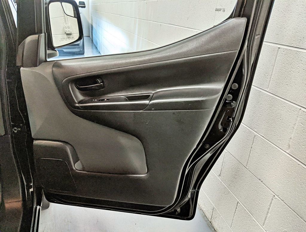2019 Nissan NV200 Compact Cargo I4 S - 22356761 - 32