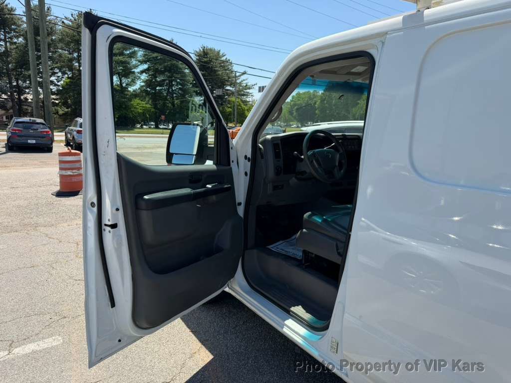 2019 Nissan NV Cargo NV1500 Standard Roof V6 S - 23015893 - 8
