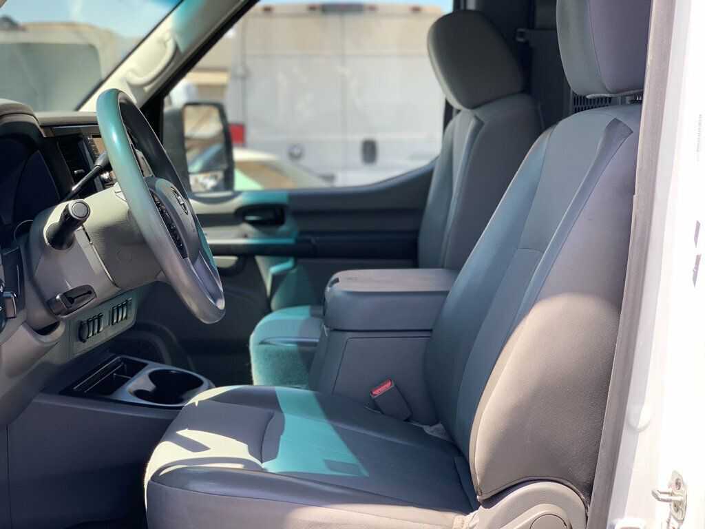 2019 Nissan NV Cargo NV2500 HD High Roof V6 SV - 23072113 - 12