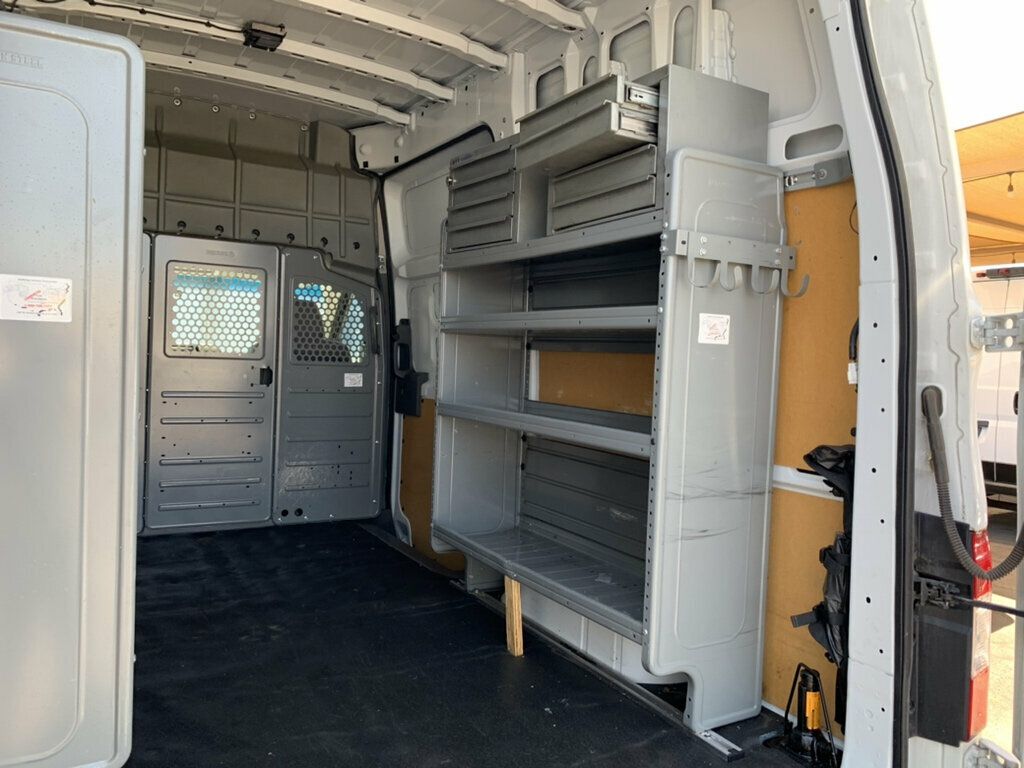 2019 Nissan NV Cargo NV2500 HD High Roof V6 SV - 23072113 - 18