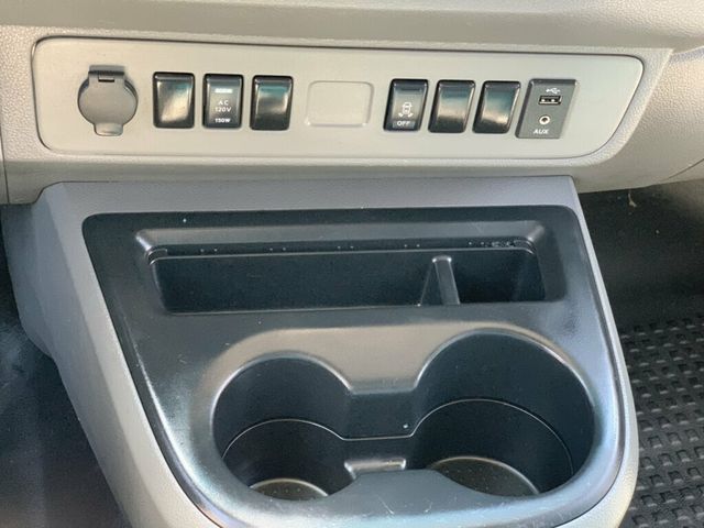 2019 Nissan NV Cargo NV2500 HD High Roof V6 SV - 23072113 - 26
