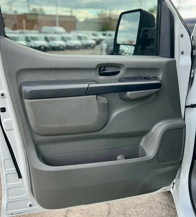2019 Nissan NV Cargo NV2500 HD High Roof V8 SV - 23018016 - 10