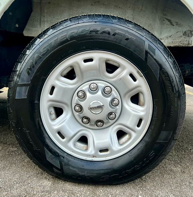 2019 Nissan NV Cargo NV2500 HD High Roof V8 SV - 23018016 - 21