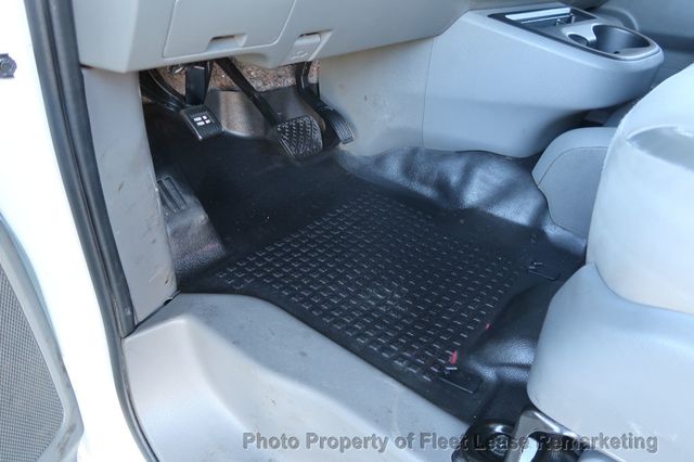 2019 Nissan NV Cargo NV2500 SV Low Roof Cargo Van Ladder Rack - 22945421 - 11