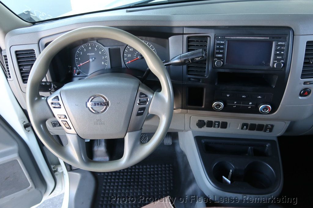 2019 Nissan NV Cargo NV2500 SV Low Roof Cargo Van Ladder Rack - 22945421 - 24