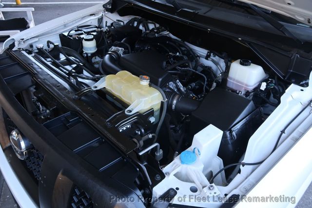 2019 Nissan NV Cargo NV2500 SV Low Roof Cargo Van Ladder Rack - 22945421 - 38