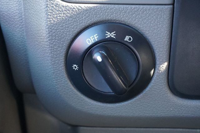 2019 Nissan NV Cargo SV, CARGO SHELVES, LEATHER SEATS - 23013862 - 24