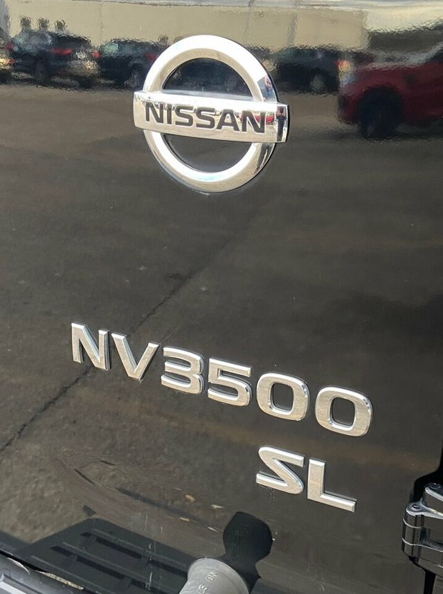 2019 Nissan NV Passenger V8 HD SL - 22314317 - 40