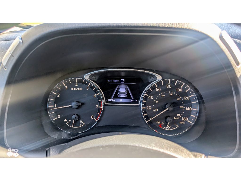 2019 Nissan Pathfinder 4x4 S photo 19