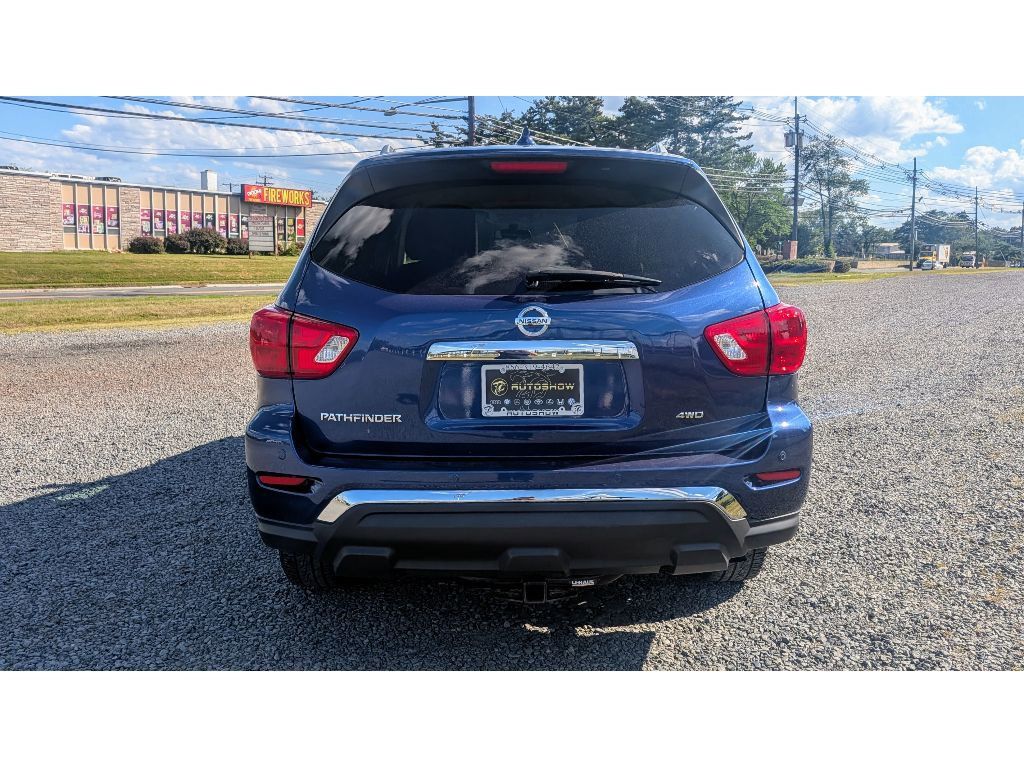 2019 Nissan Pathfinder 4x4 S photo 6
