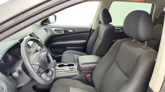 2019 Nissan Pathfinder 4x4 S - 22969079 - 16