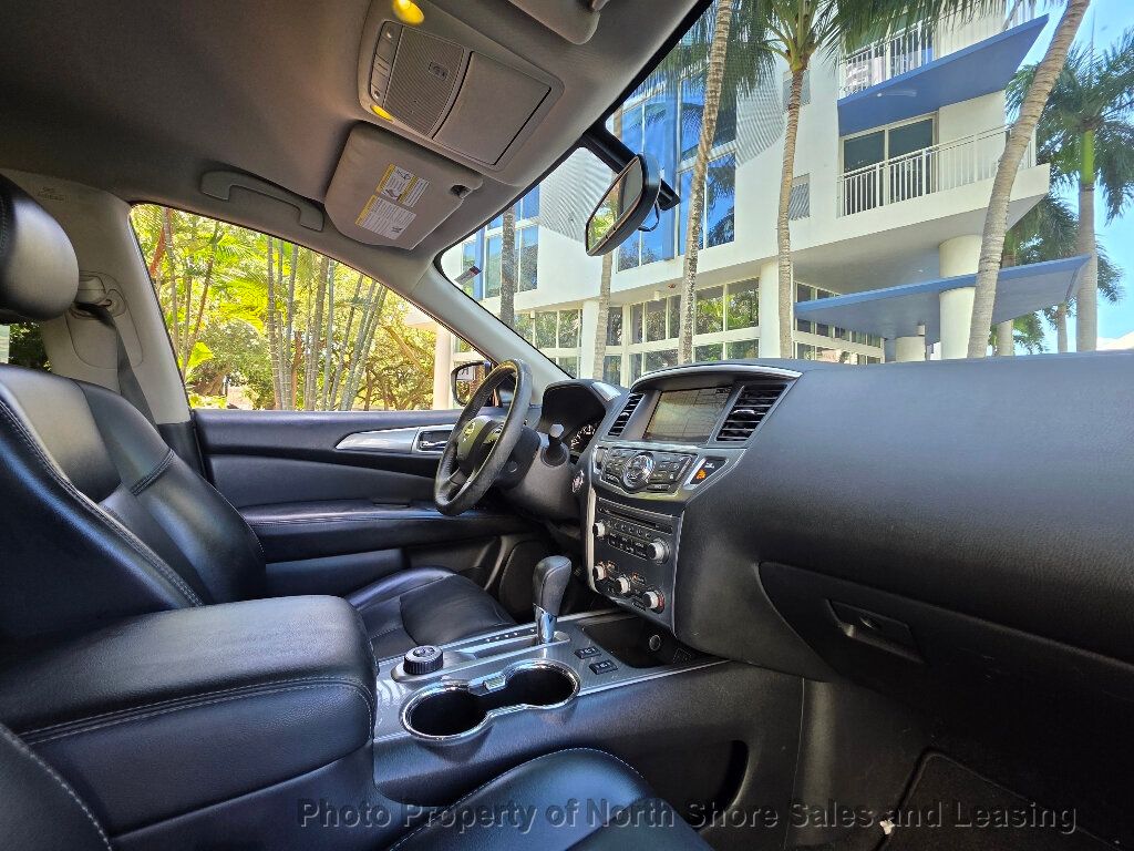 2019 Nissan Pathfinder 4x4 SL - 22923428 - 18