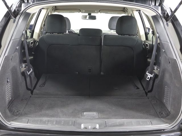 2019 Nissan Pathfinder 4x4 SV - 22976250 - 17