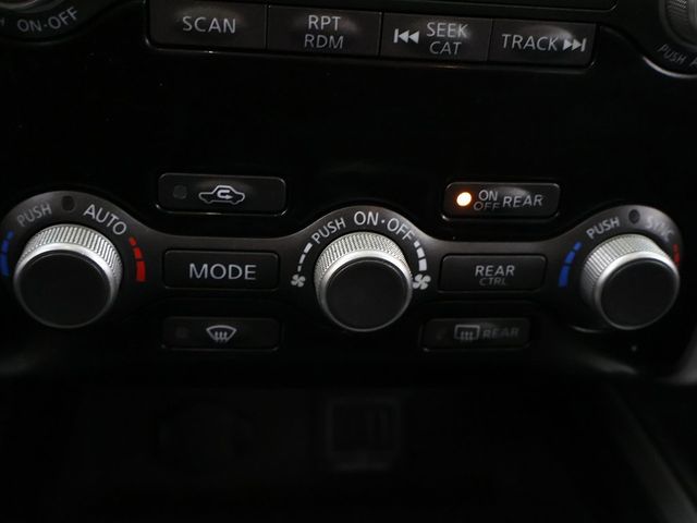 2019 Nissan Pathfinder 4x4 SV - 22976250 - 48