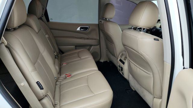 2019 Nissan Pathfinder FWD Platinum - 22941991 - 25