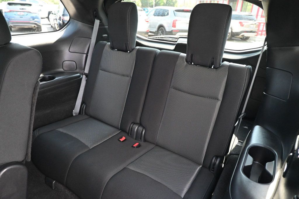 2019 Nissan Pathfinder S photo 14