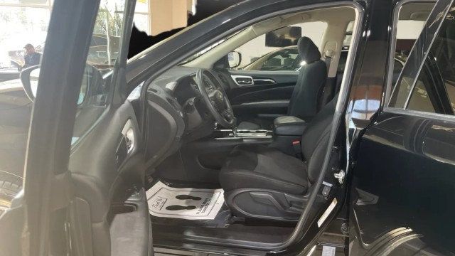 2019 Nissan Pathfinder FWD S - 22984302 - 9