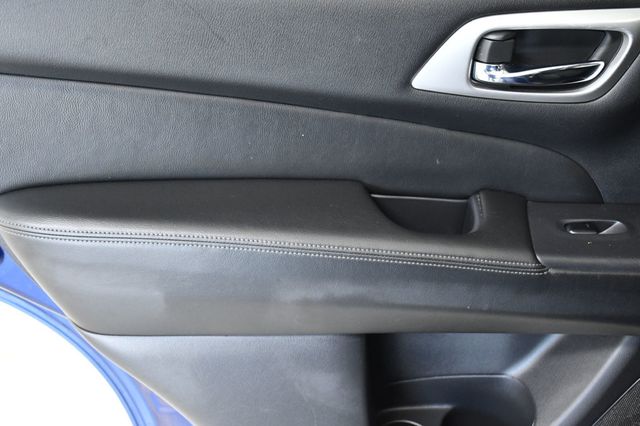 2019 Nissan Pathfinder FWD S - 22961547 - 10