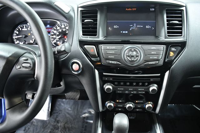 2019 Nissan Pathfinder FWD S - 22961547 - 25