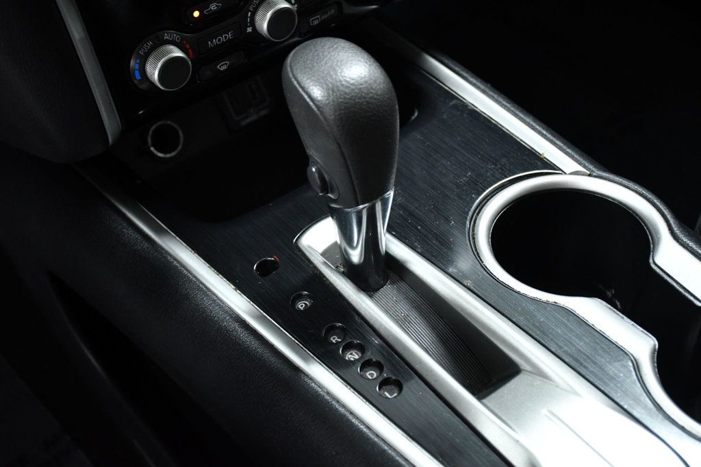 2019 Nissan Pathfinder FWD S - 22961547 - 26