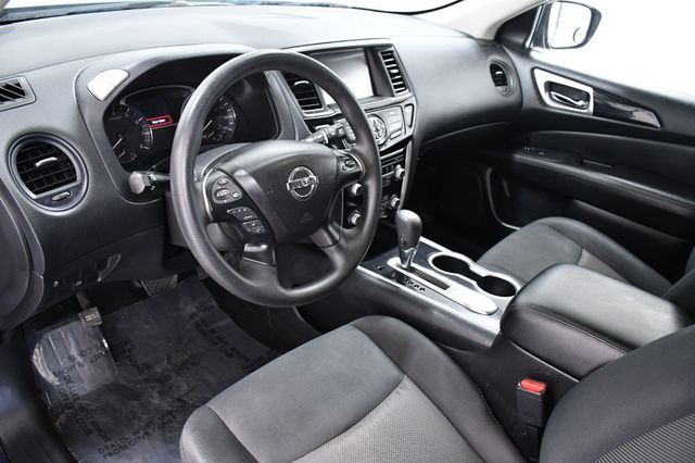 2019 Nissan Pathfinder FWD S - 22961547 - 7