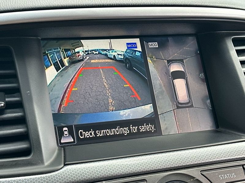 2019 Nissan Pathfinder FWD SL - 23020763 - 16