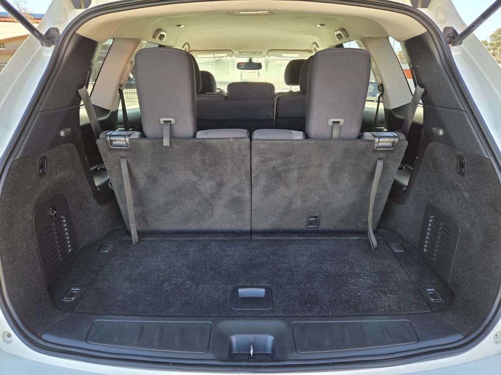 2019 Nissan Pathfinder FWD SV - 22922308 - 11