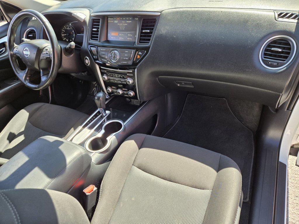 2019 Nissan Pathfinder FWD SV - 22922308 - 14