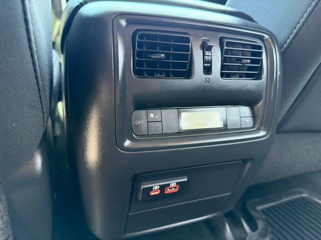 2019 Nissan Pathfinder FWD SV - 23009691 - 10