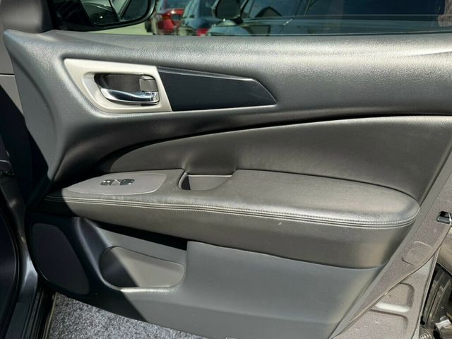 2019 Nissan Pathfinder FWD SV - 23009691 - 16